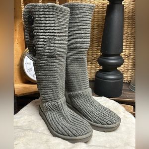 UGG CLASSIC CARDY BOOTS